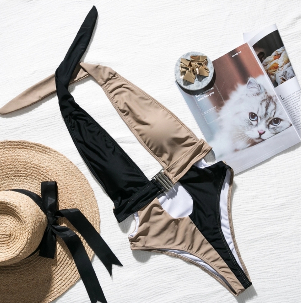One Piece High Cut Swimsuit Push Up Splice Buckle